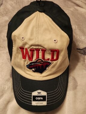 Men's Two-Tone 'WILD' Embroidered Baseball Cap - Red, Tan, Dark Green